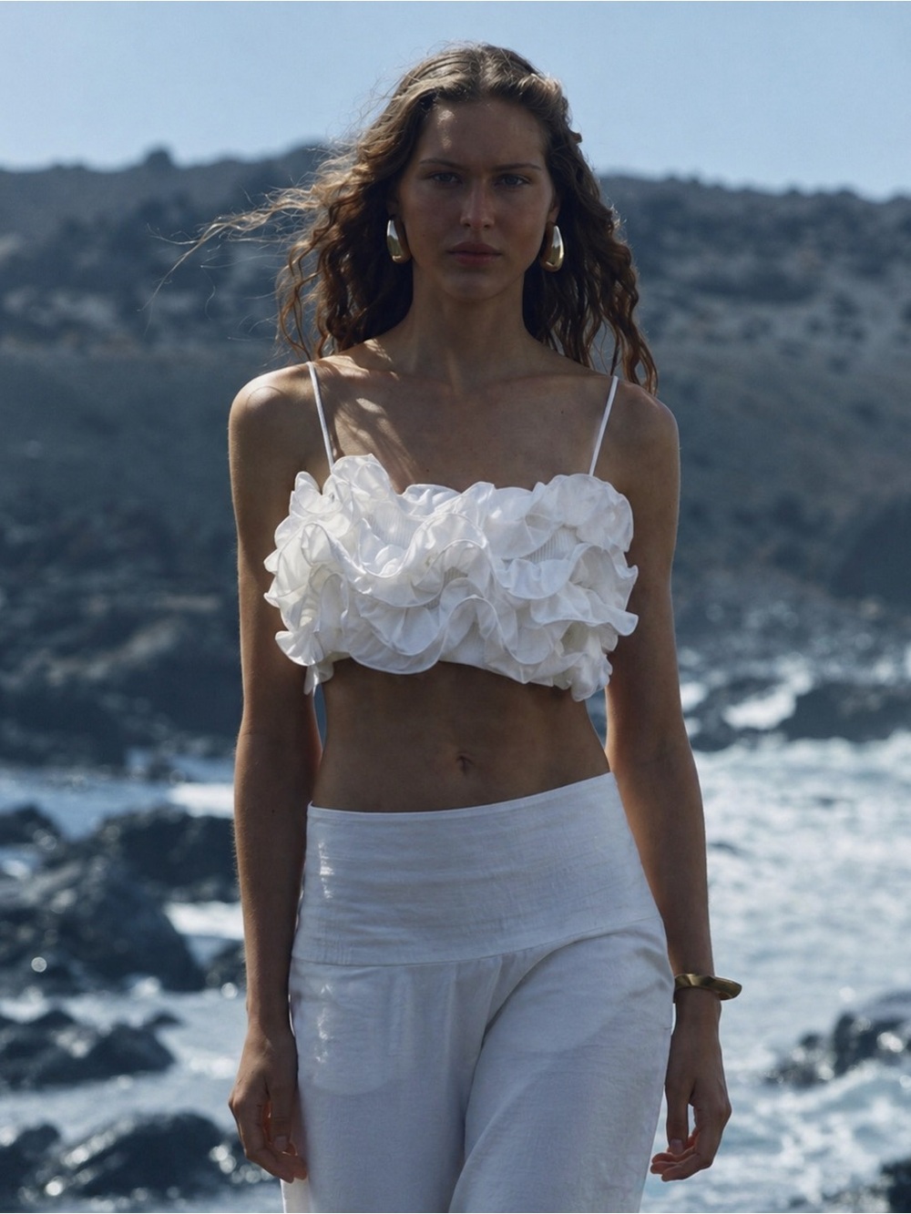 NWT Zara White Ribbed Crop Top With Raised Ruffles Thin Straps Size S - Picture 2 of 4